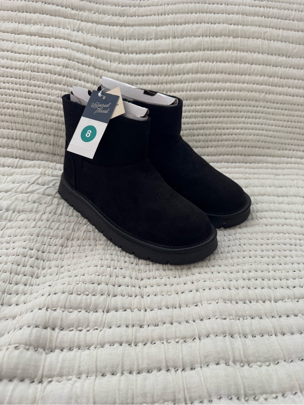 NWT Universal Thread Black Faux Suede Ankle Boots Size 8